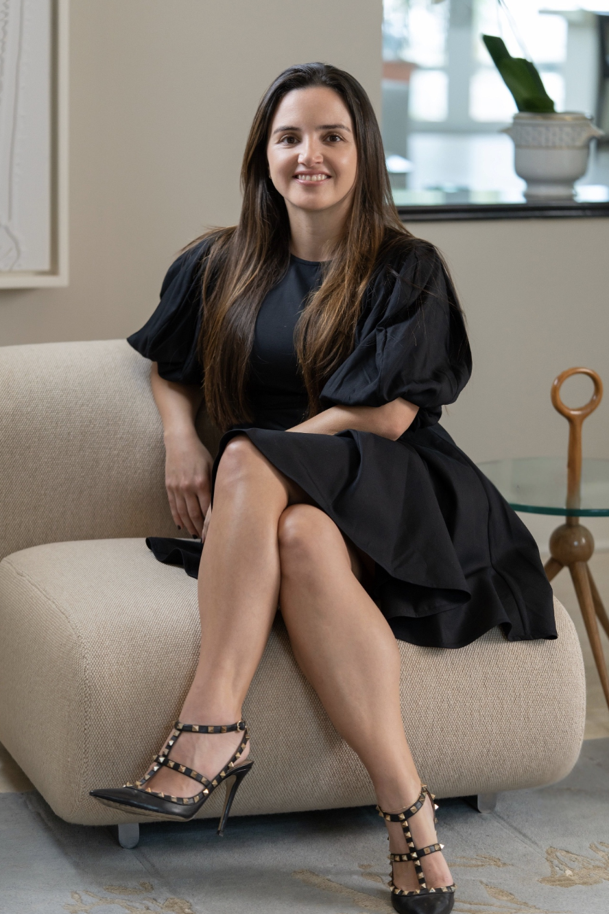 Karol Contreras, founder of SEVN Fine Art Advisory